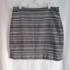Womens The Limited Black White Skirt Lined with Side Zipper Closure Size 10